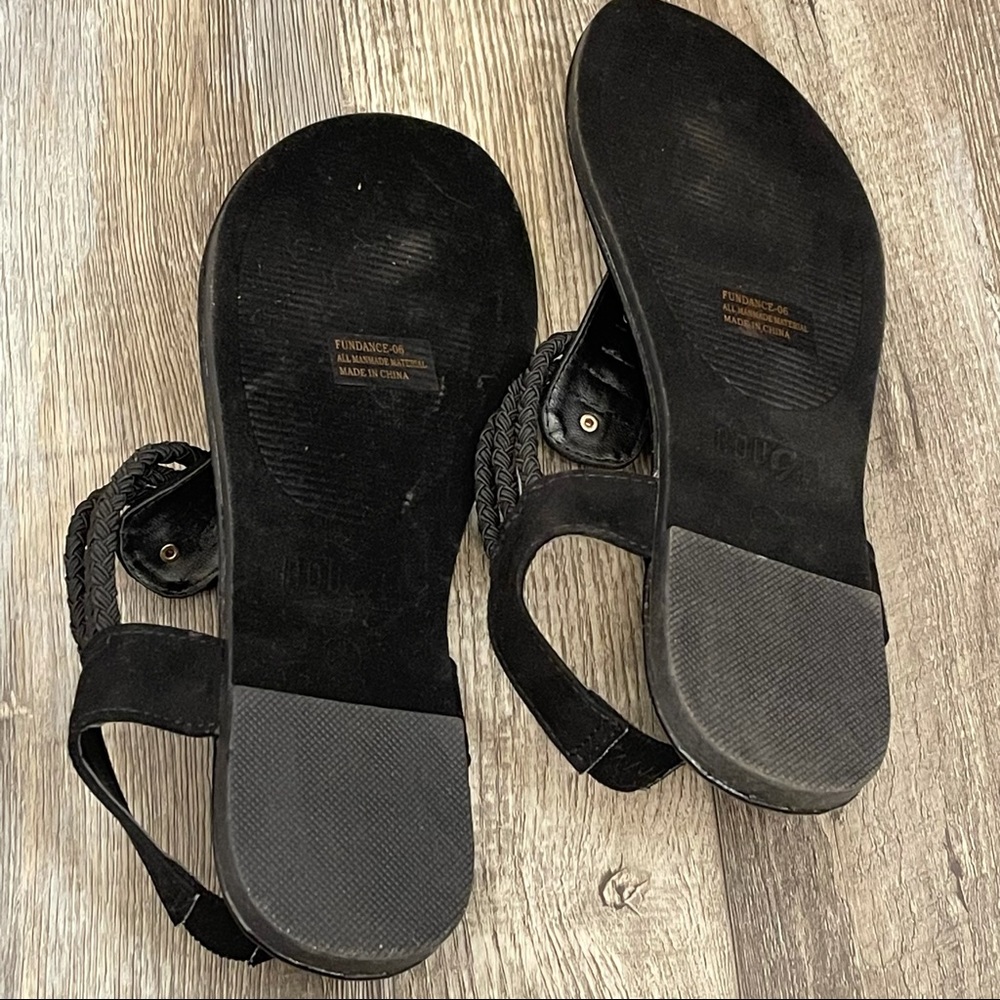 SOLD Womens black sandals size 8 - Picture 10 of 11